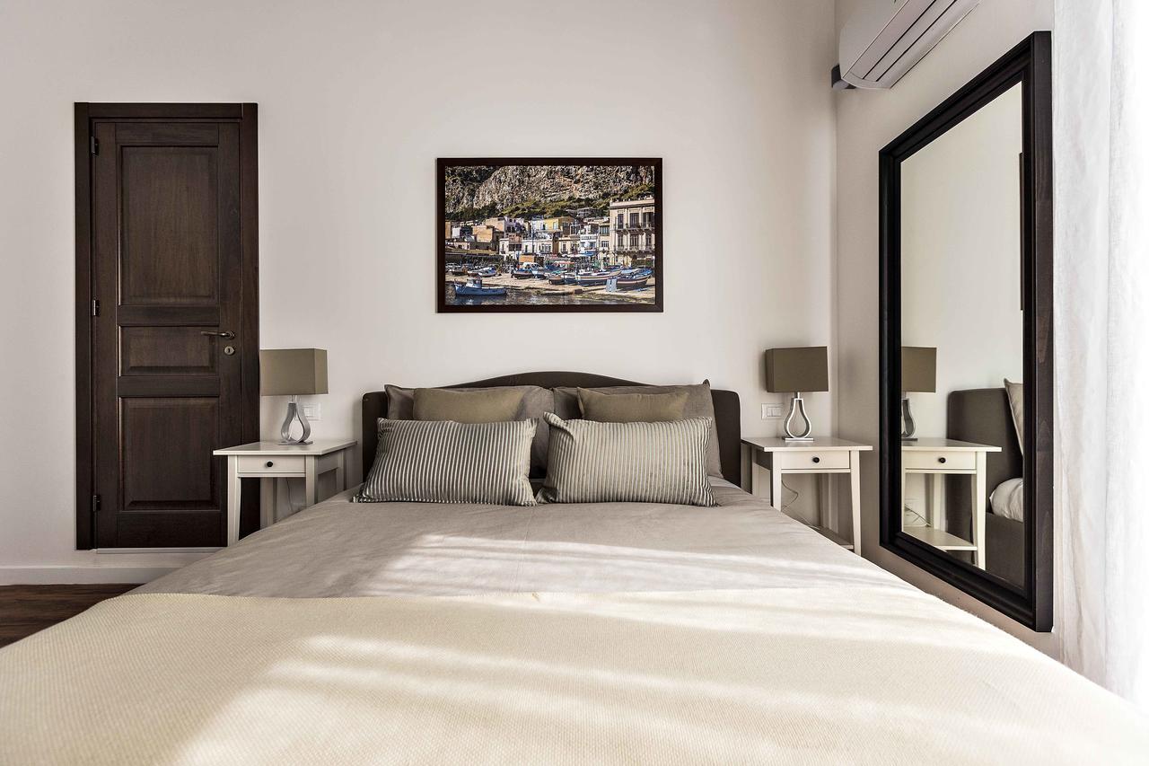 Casa Nostra B&B ปาแลร์โม ภายนอก รูปภาพ