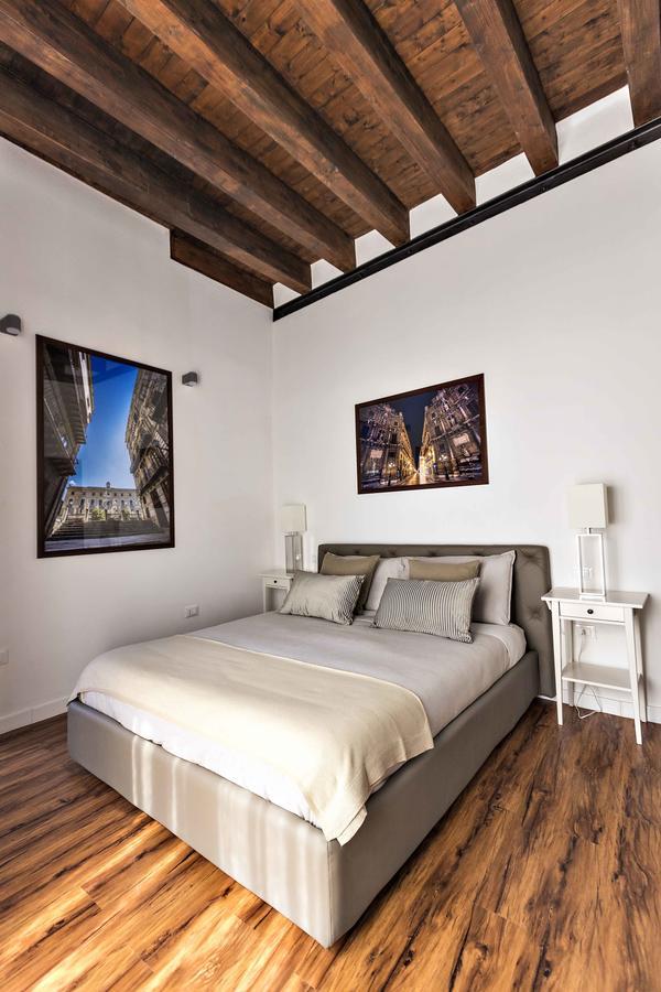 Casa Nostra B&B ปาแลร์โม ภายนอก รูปภาพ